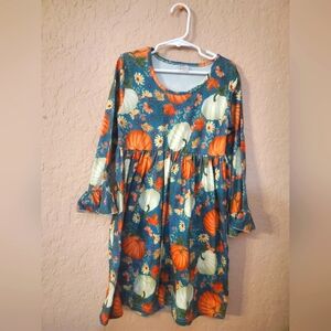 LIKE NEW Boutique Purchased Pumpkin Print green dress size 8/9